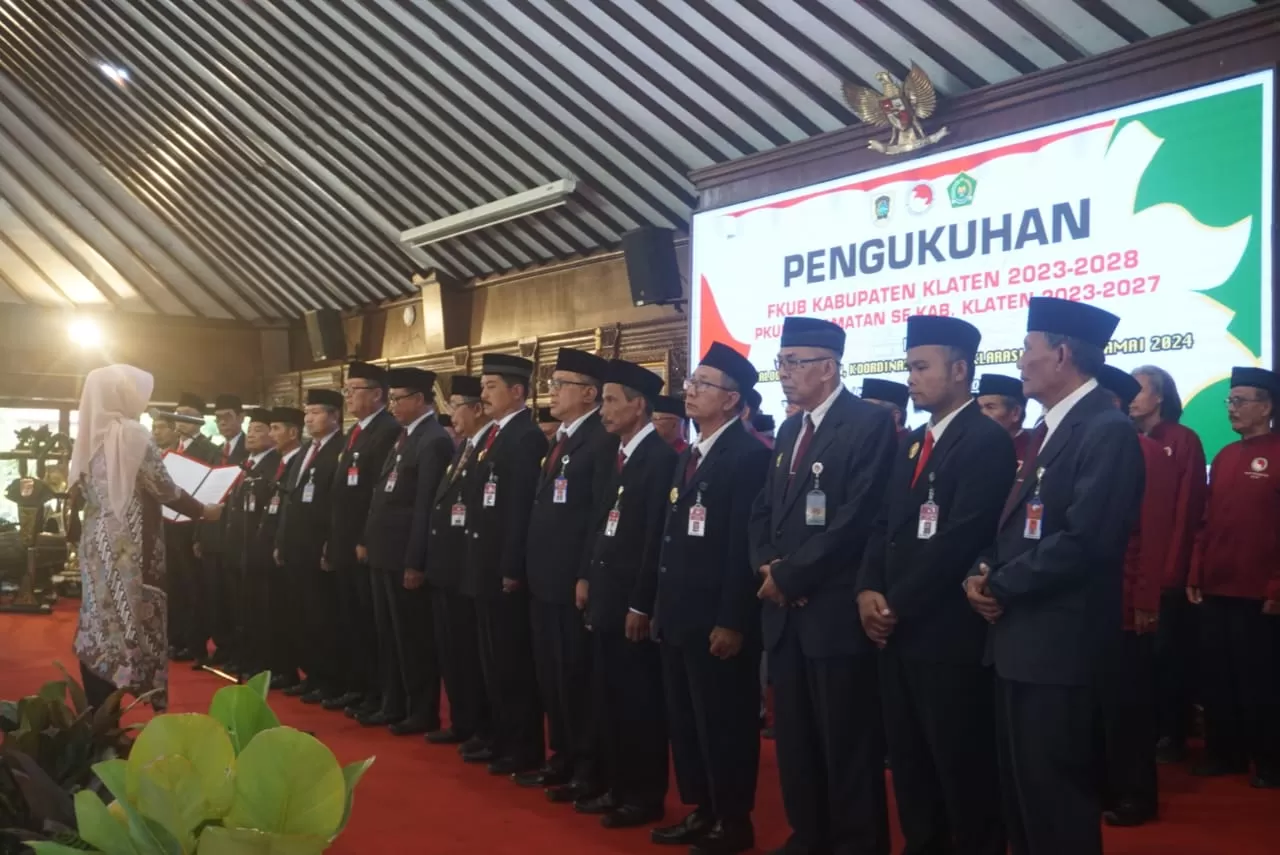 Bupati Klaten Sri Mulyani Resmi Kukuhkan Pengurus FKUB dan PKUB