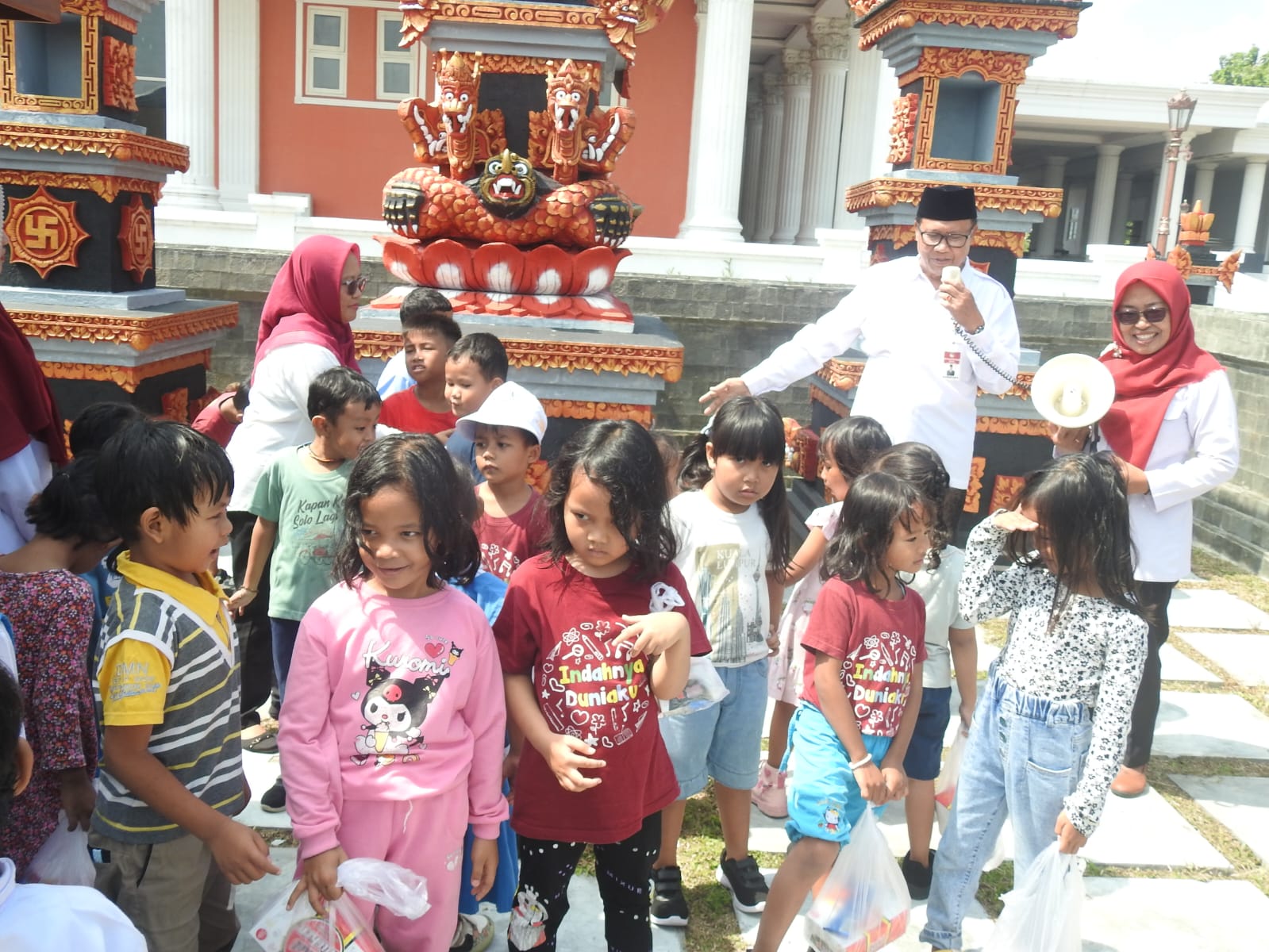 KH. Syamsuddin Asyrofi :Pusat Edukasi Kerukunan Anak-anak TK Pahami Arti Toleransi dan Kerjasama