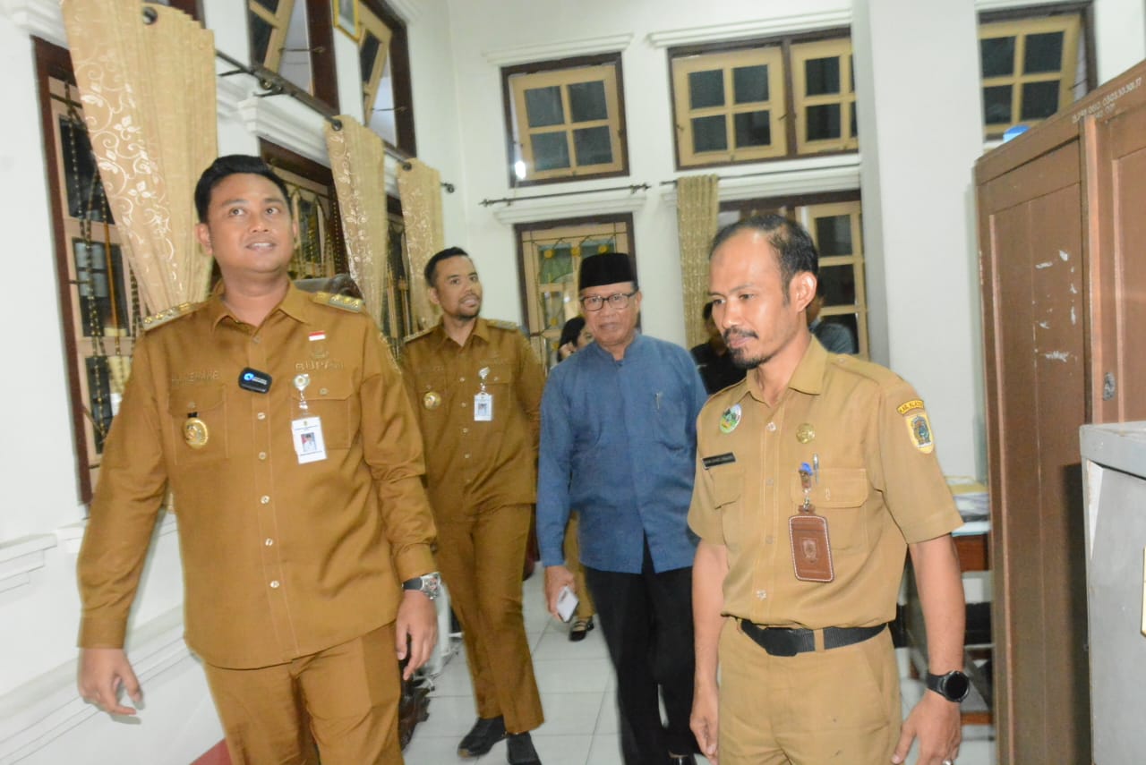Bupati Klaten Hamenang :Seleksi Tim Aubade SMP Negeri 2 Klaten Tidak Ada Unsur Diskriminasi