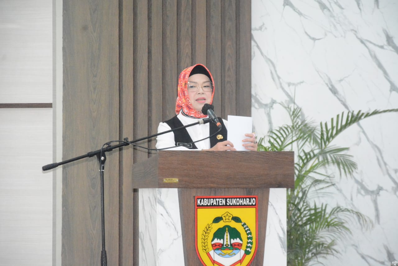 Hj. Etik Suryani, SE,MM :Kerukunan Merupakan Fondasi Utama Untuk Mengisi Pembangunan