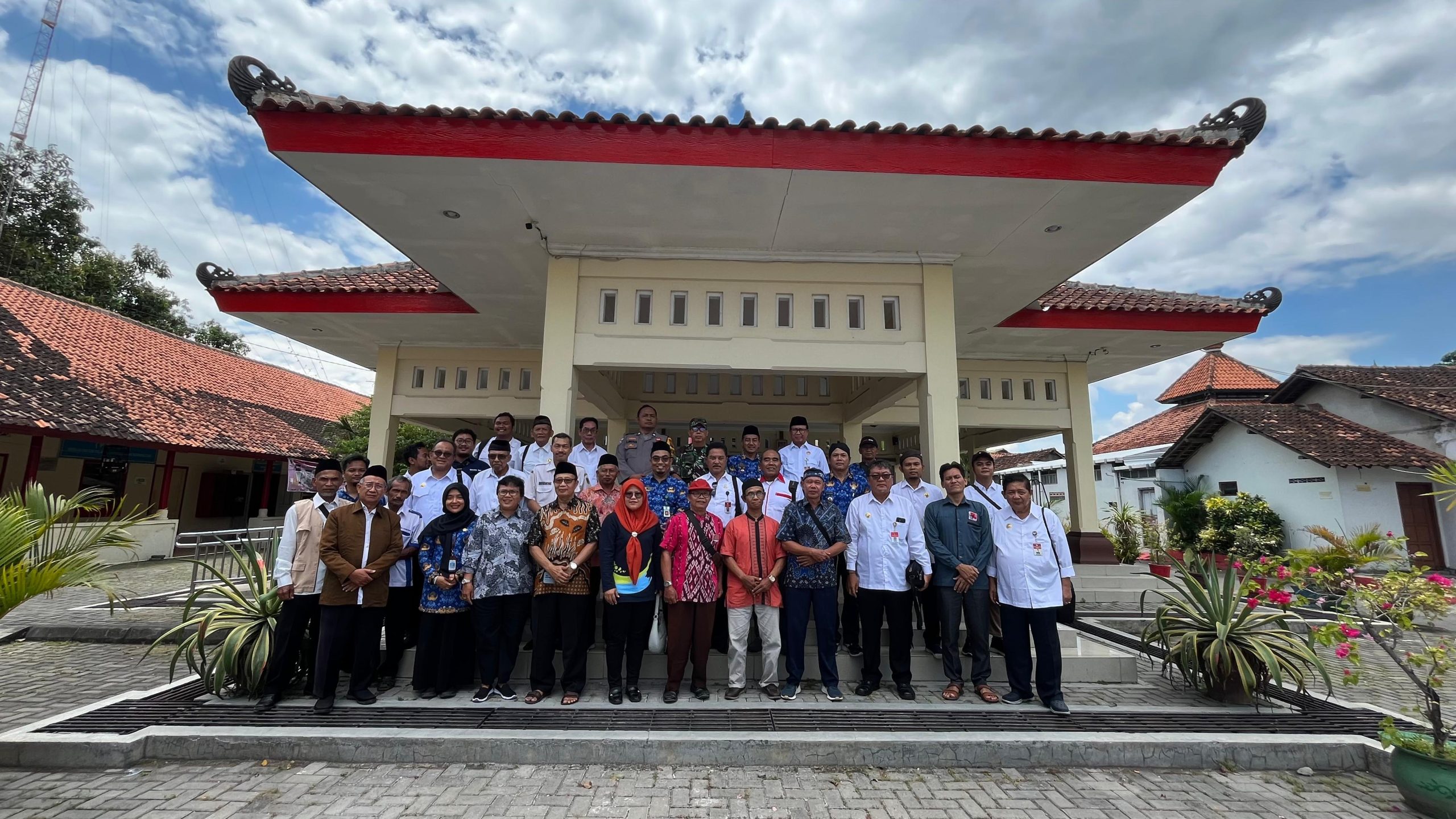 Kecamatan prambanan Klaten dikukuhkan sebagai kawasan sadar kerukunan berbasis agro wisata budaya dan lingkungan hidup