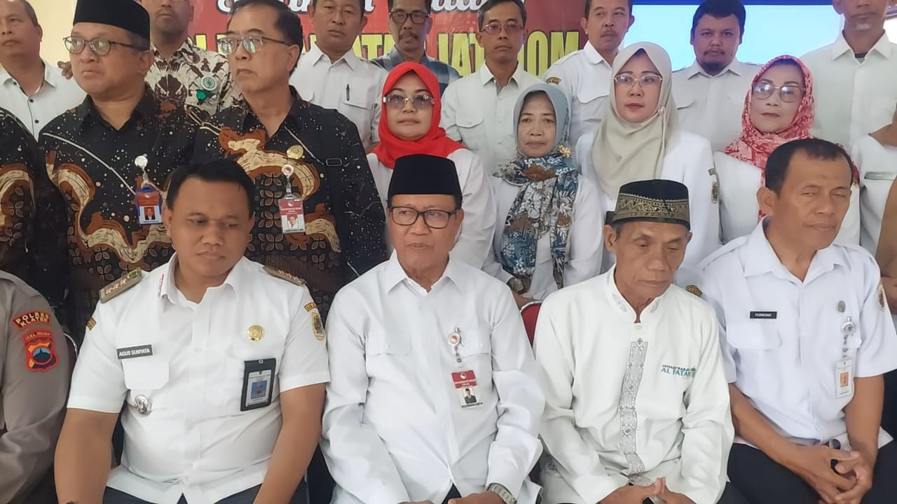 KH. Syamsuddin Asyrofi :Pasca Penerimaan Harmony Award 2025 FKUB Klaten Fokus Pembinaan PKUB Kecamatan dan Desa/Kelurahan