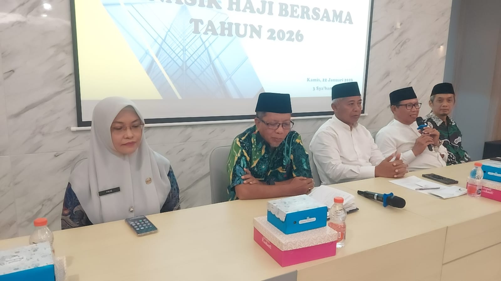 . Ir. Rofiq Muttaqien :Haji Untuk Pembentukan Karakter dan Akhlaq Meraih Surga.