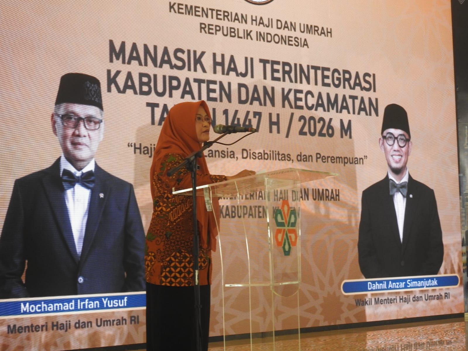 Hj. Faizatul Umma,M,Si:1.115 Jemaah Calon Haji Klaten Ikuti Bimbingan Manasik di GBK