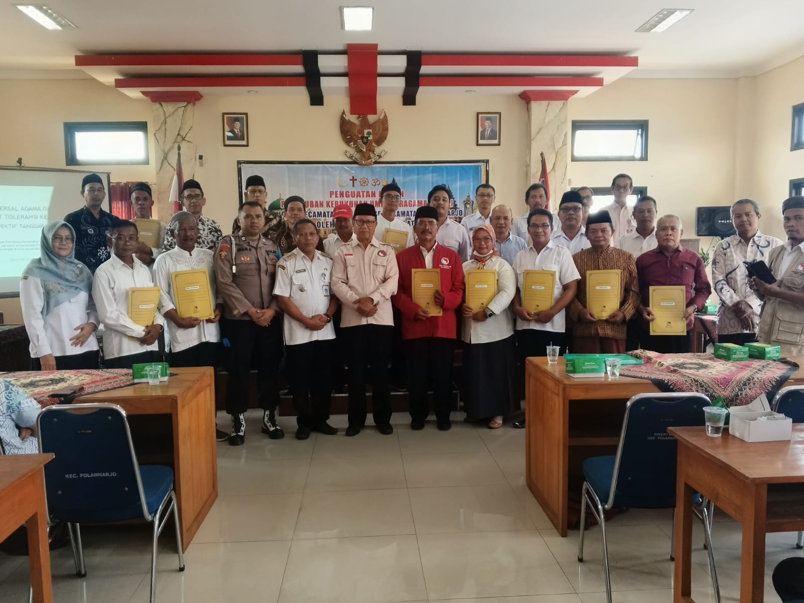 Rakor dan Pembinaan PKUB Kecamatan dan Desa di Polanharjo Menguatkan Kerukunan